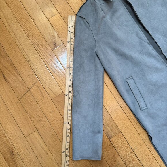 T Tahari Faux Suede Roll Tab Open Topper Gray Drape Coat Size XS - Picture 12 of 14